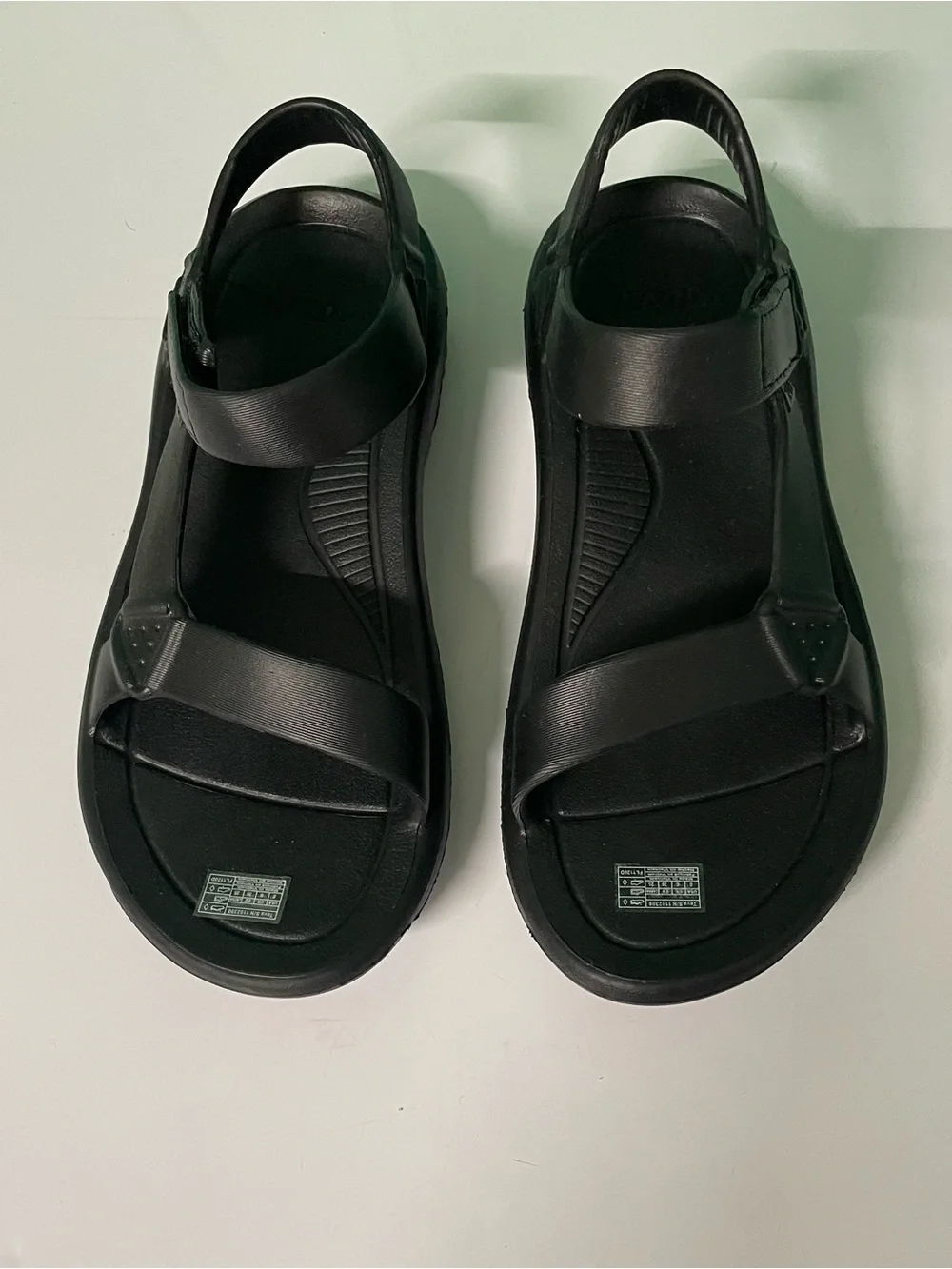 Teva durable black
